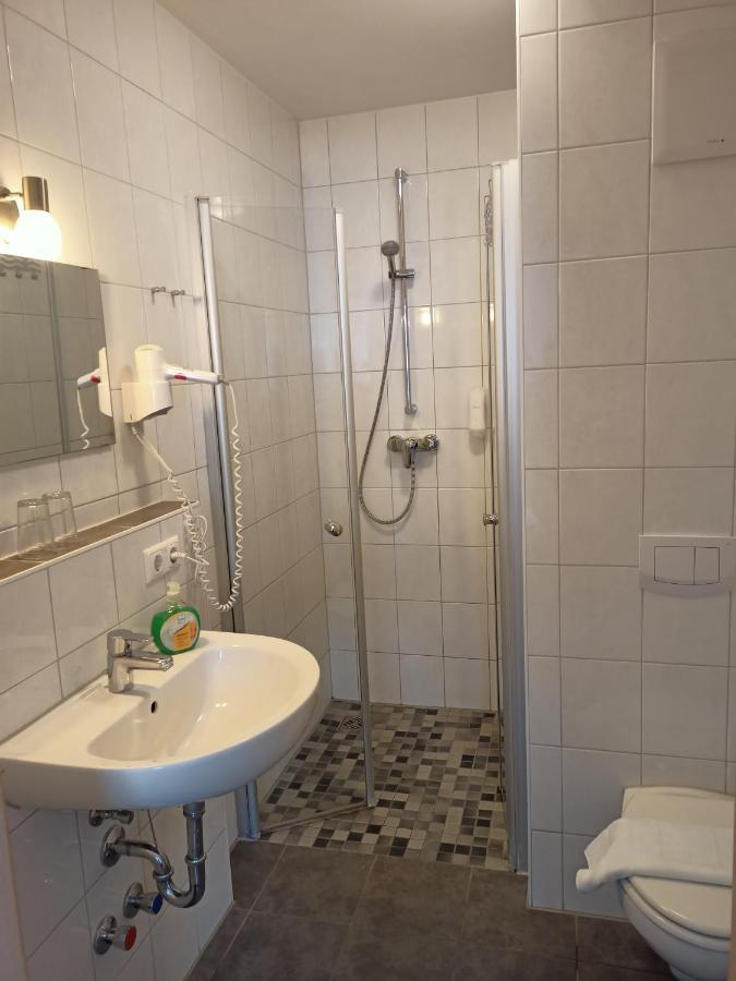 Hotel - Gasthof Erber Sinzing المظهر الخارجي الصورة